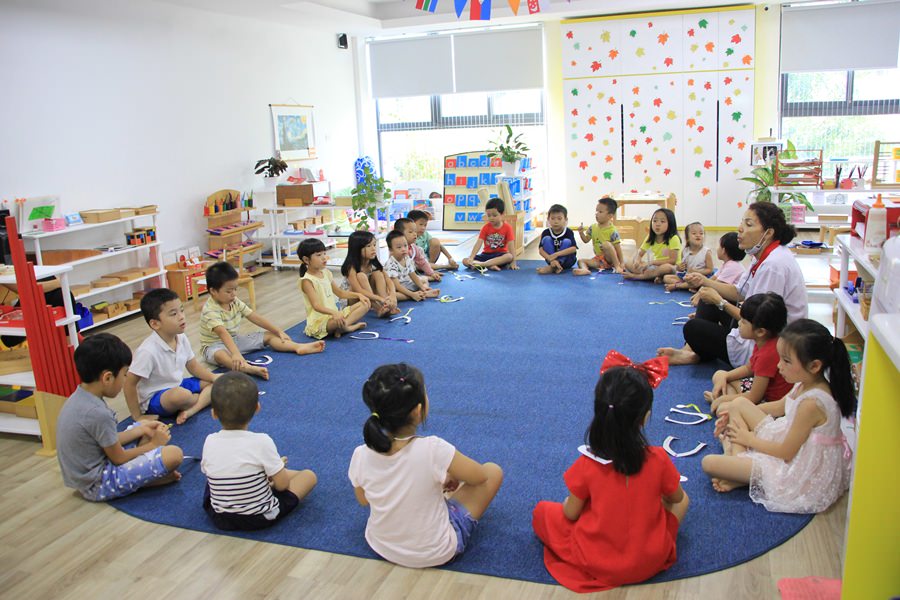 Lớp học Montessori thú vị