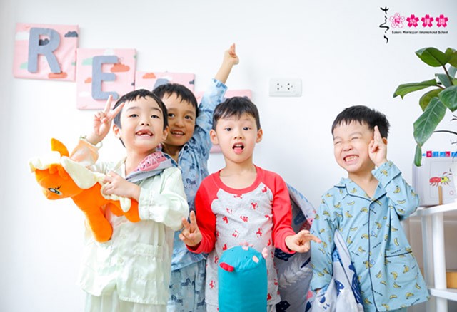 Lợi ích khi áp dụng phương pháp giáo dục montessori cho trẻ