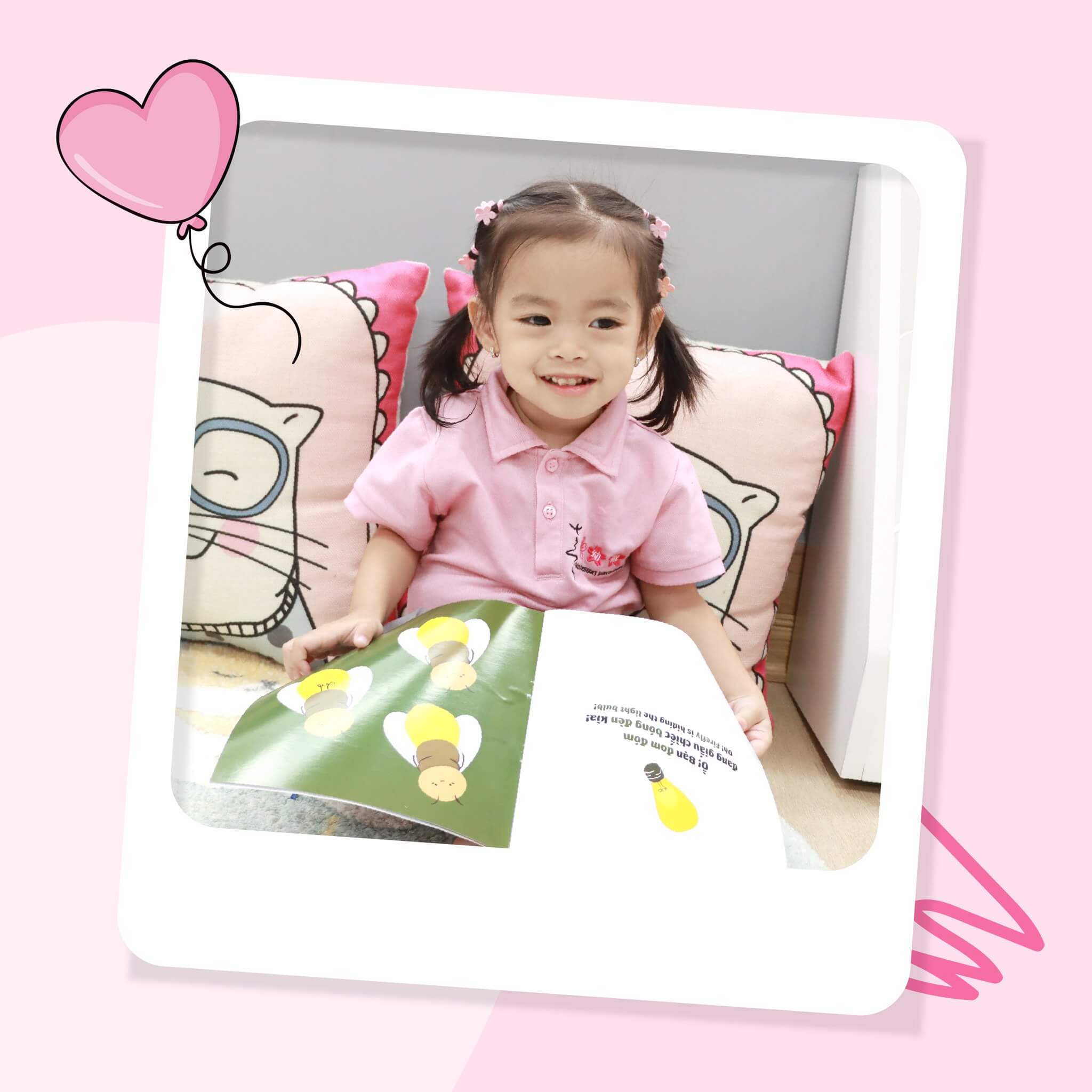 Chọn sách có chất liệu an toàn và thiết kế phù hợp giúp bé tự tin khám phá (Ảnh: Sakura Schools)