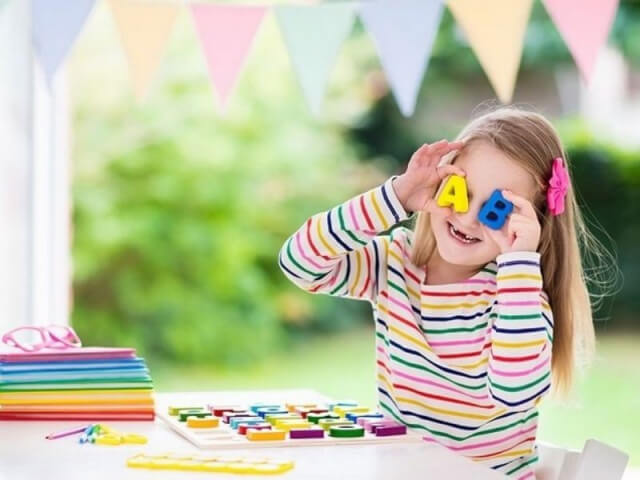 Hiểu tâm lý của trẻ 3 tuổi để có phương pháp dạy tiếng Anh phù hợp