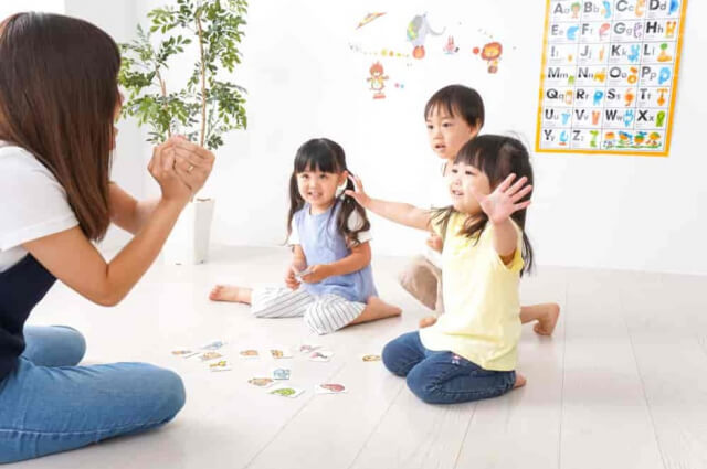 Trẻ 3 tuổi học tiếng Anh cần có sự hứng thú và vui vẻ