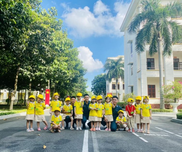 trường mầm non mễ trì hạ