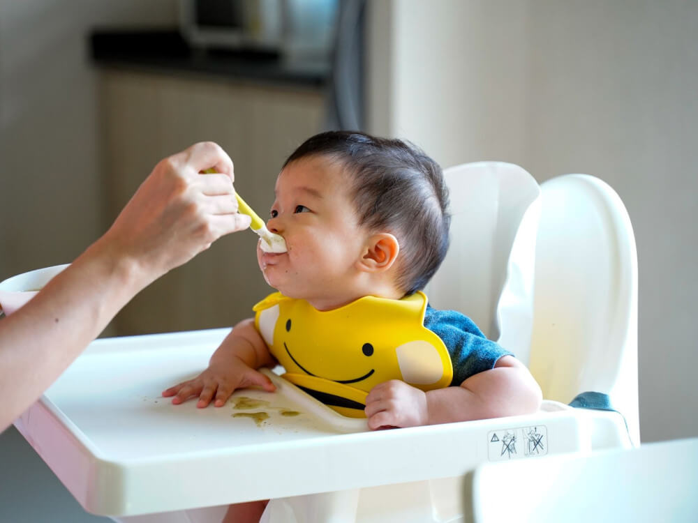 Cần tuân thủ nguyên tắc khi cho trẻ ăn dặm
