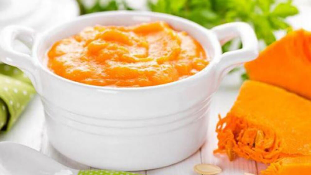 Cháo tôm cà rốt giúp bé có nhiều vitamin và khoáng chất