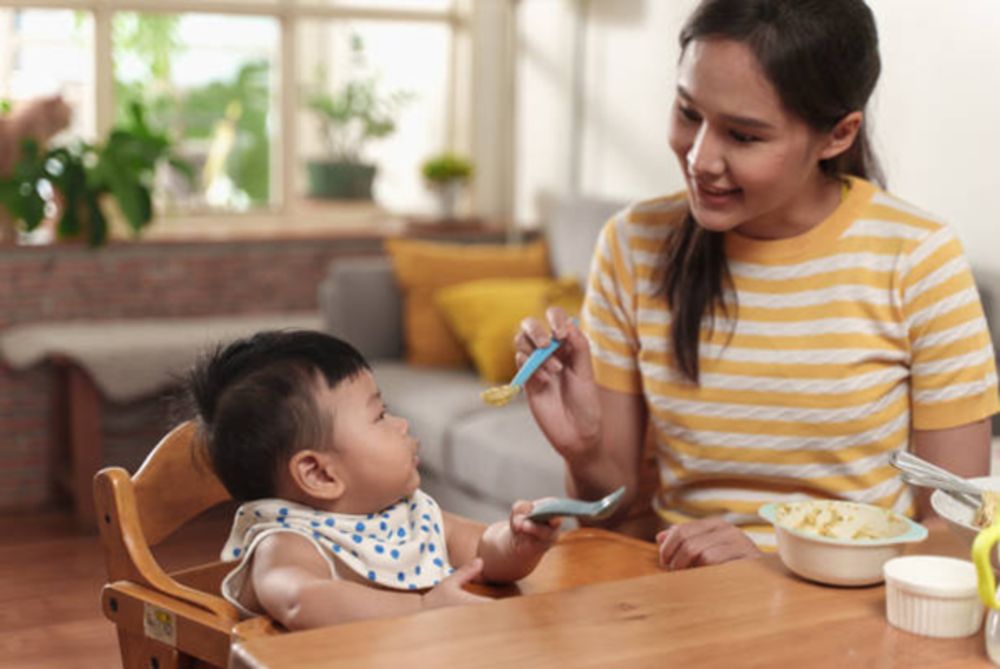 cách giúp trẻ ăn dặm ngon miệng