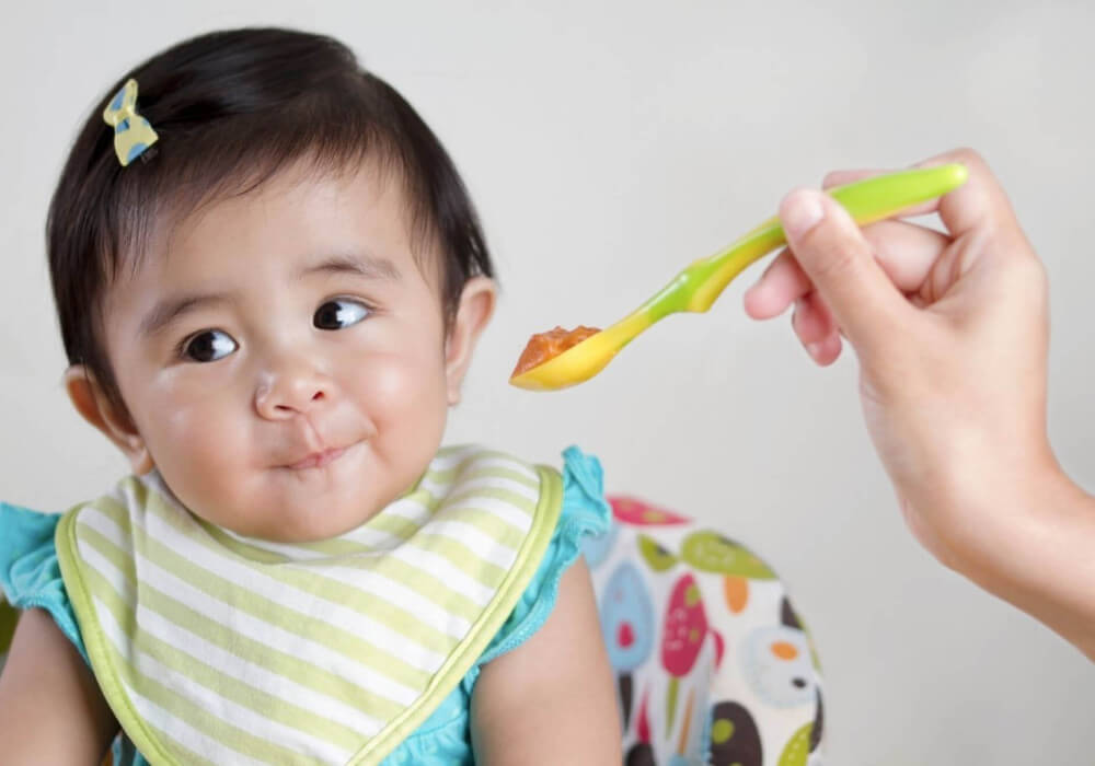 kết hợp ăn dặm truyền thống và blw