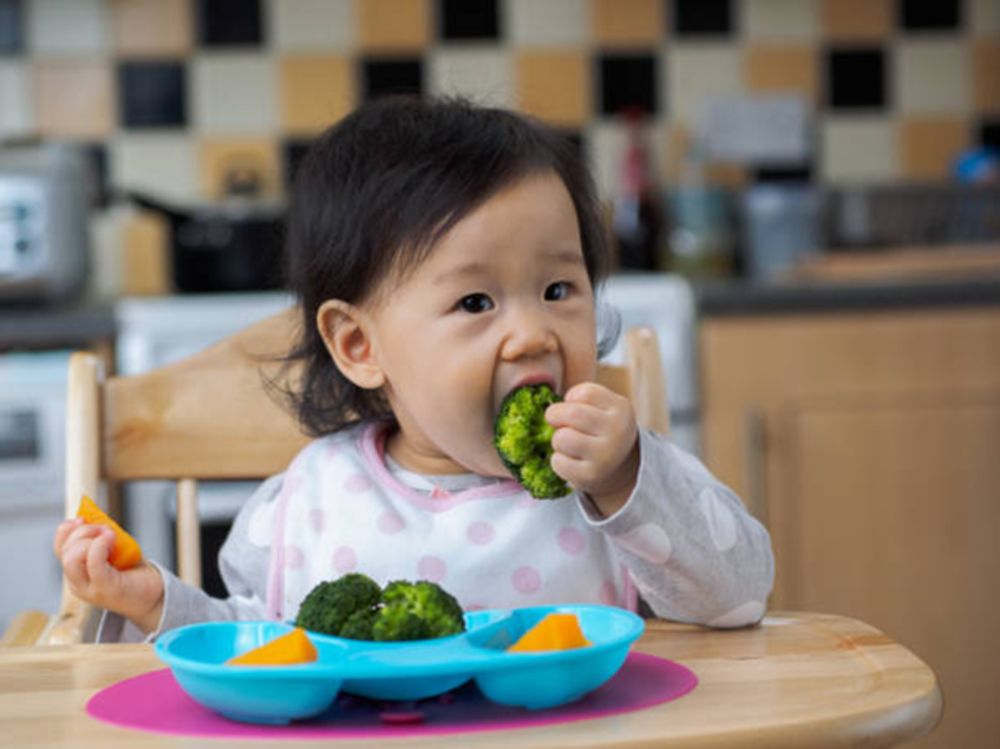 cách giúp trẻ ăn dặm ngon miệng