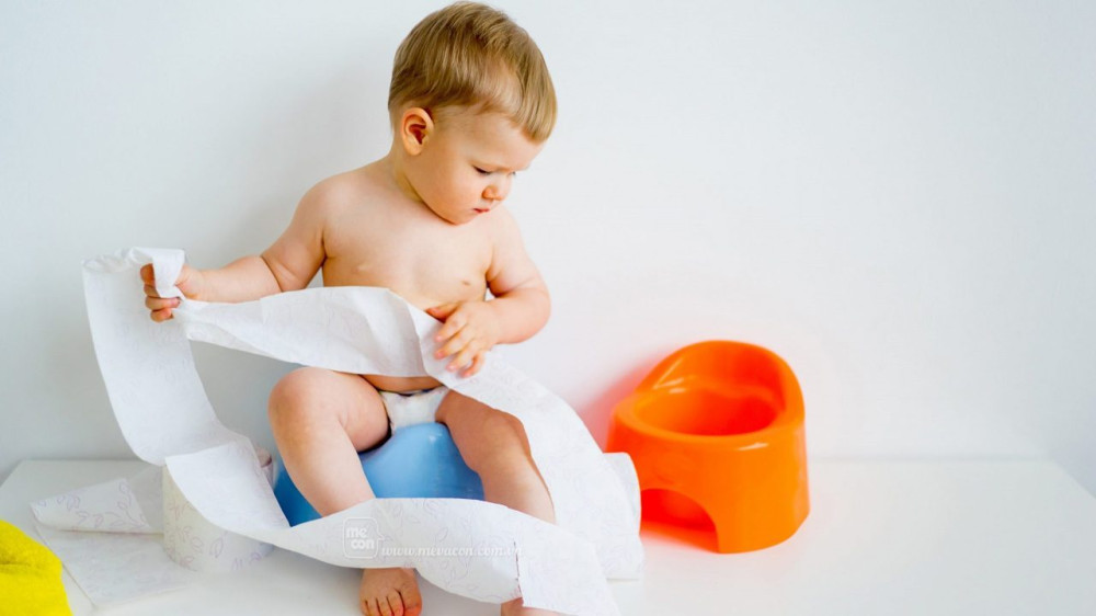 Trẻ bị táo bón khó có cảm giác đau đớn, khó chịu