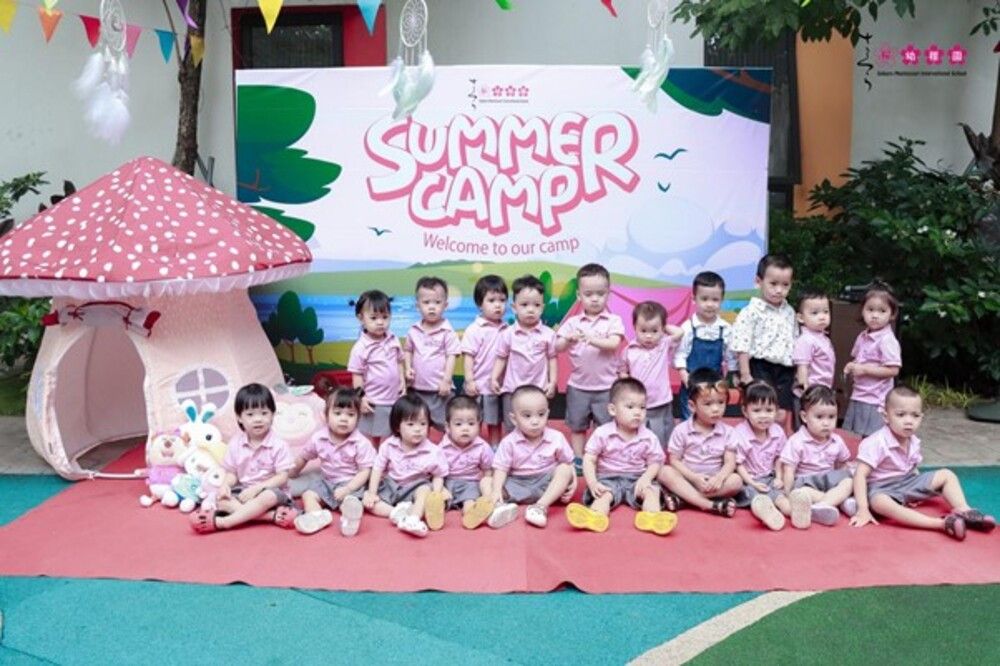 Cho con đi lớp mẫu giáo