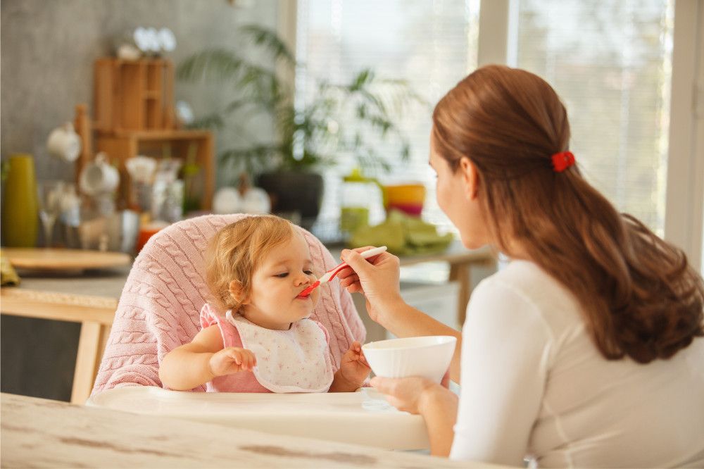 thực đơn ăn dặm cho bé bắt đầu