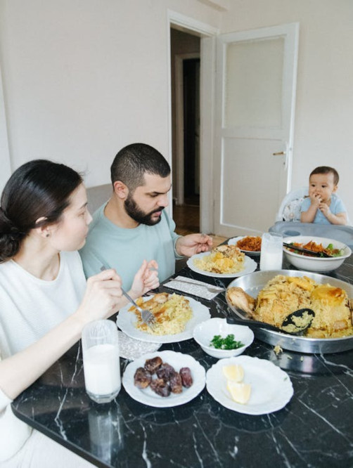 bé không hợp tác ăn dặm