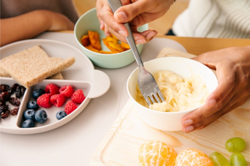 thực đơn ăn dặm cho bé 12 tháng