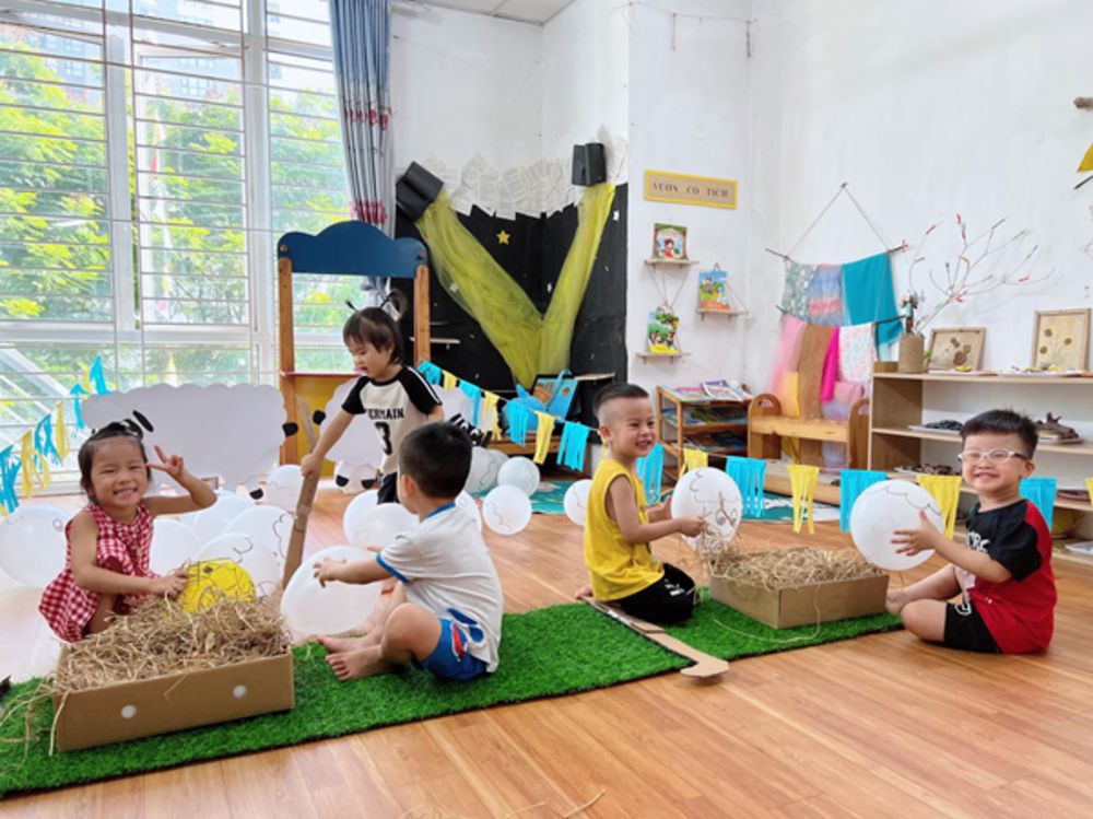 giữ trẻ 9 tháng tuổi