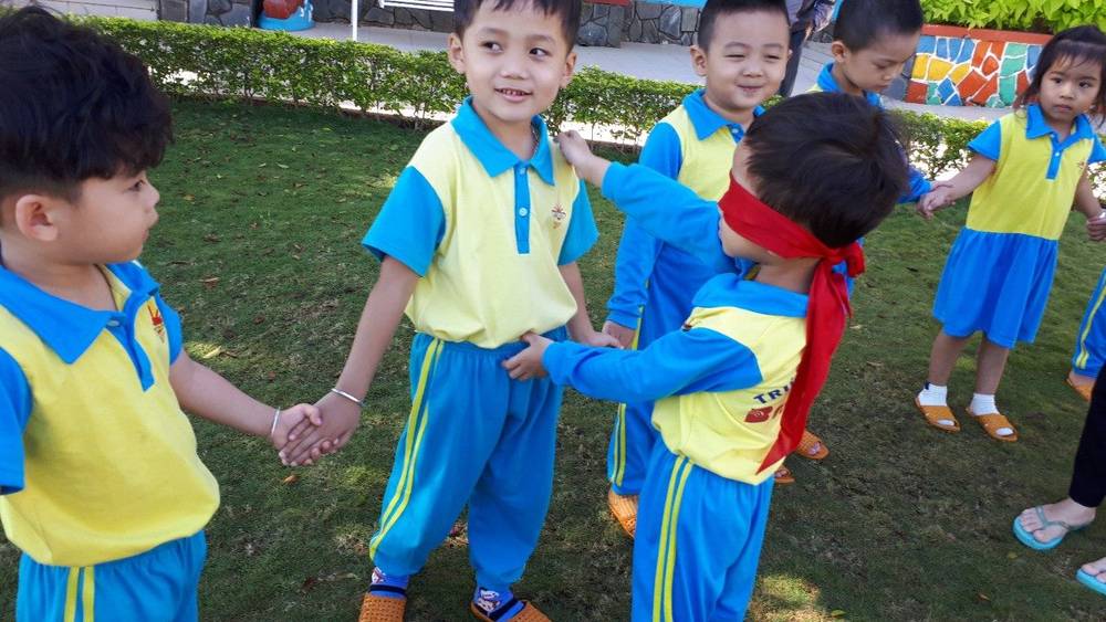 trò chơi cho trẻ 3 4 tuổi