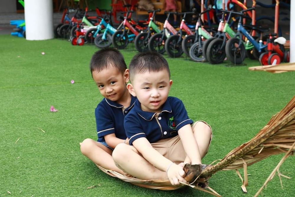 Kéo mo cau là trò chơi dân gian quen thuộc với trẻ em tại các miền quê