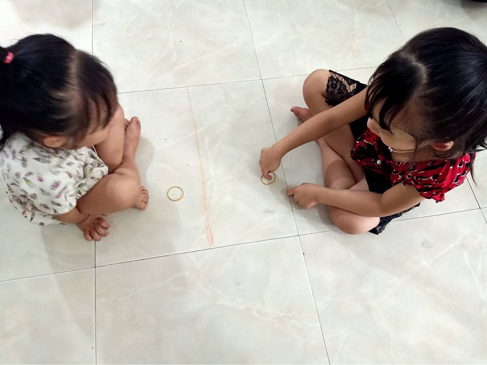 trò chơi dân gian cho trẻ 24 36 tháng