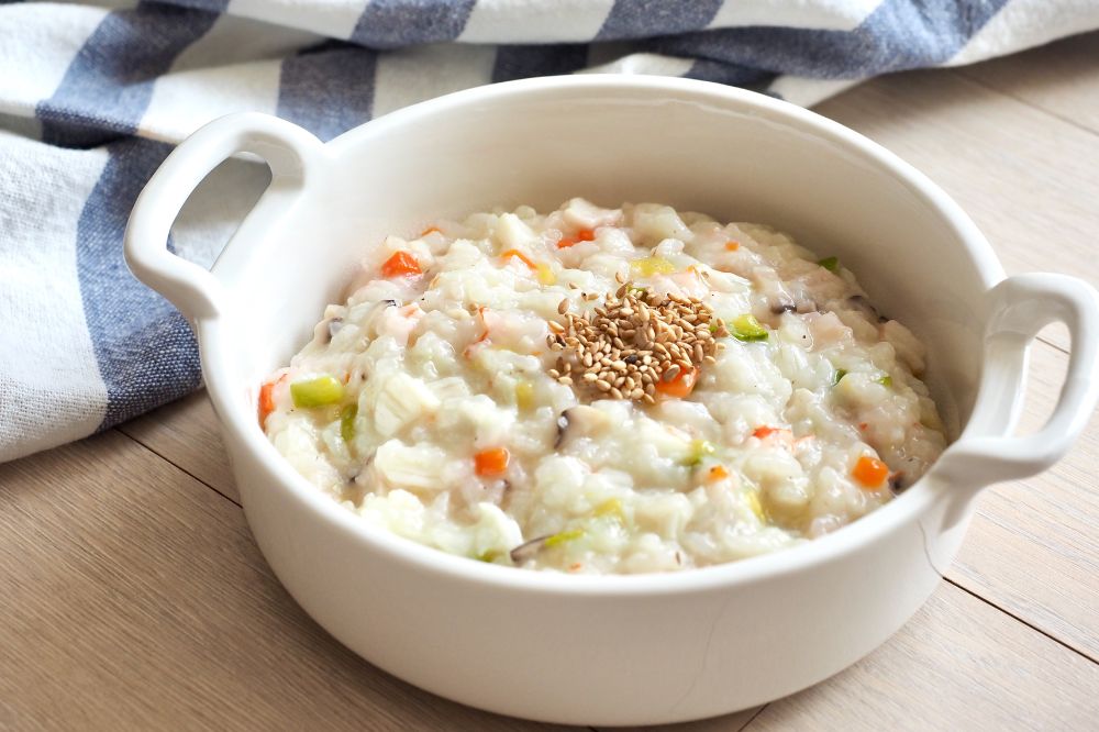 Cháo yến mạch kết hợp với các loại rau củ