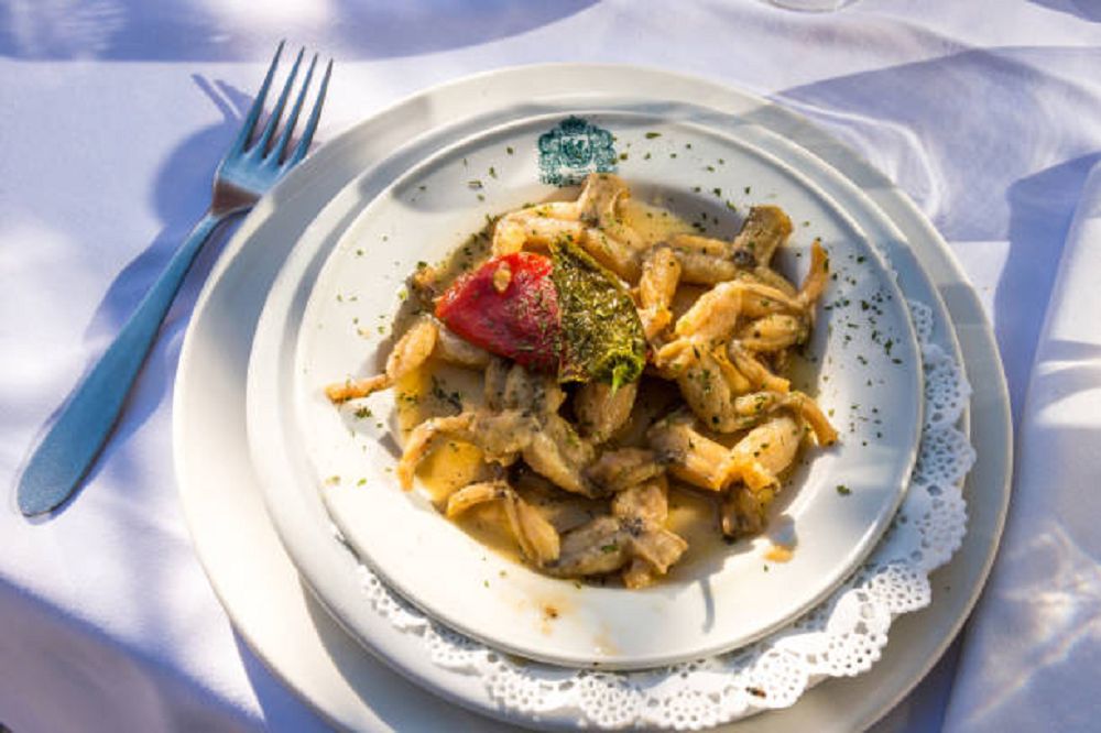 Ếch xào bơ tỏi thơm ngon, béo ngậy hấp dẫn