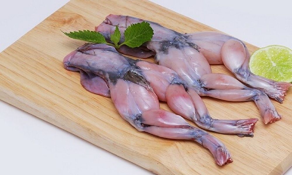 Cháo ếch ăn dặm cho bé kỵ với rau gì?