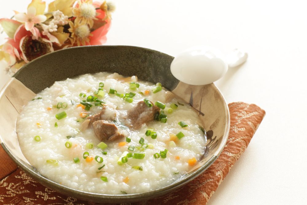 Cháo thịt bò hấp cà rốt cho bé ăn dặm