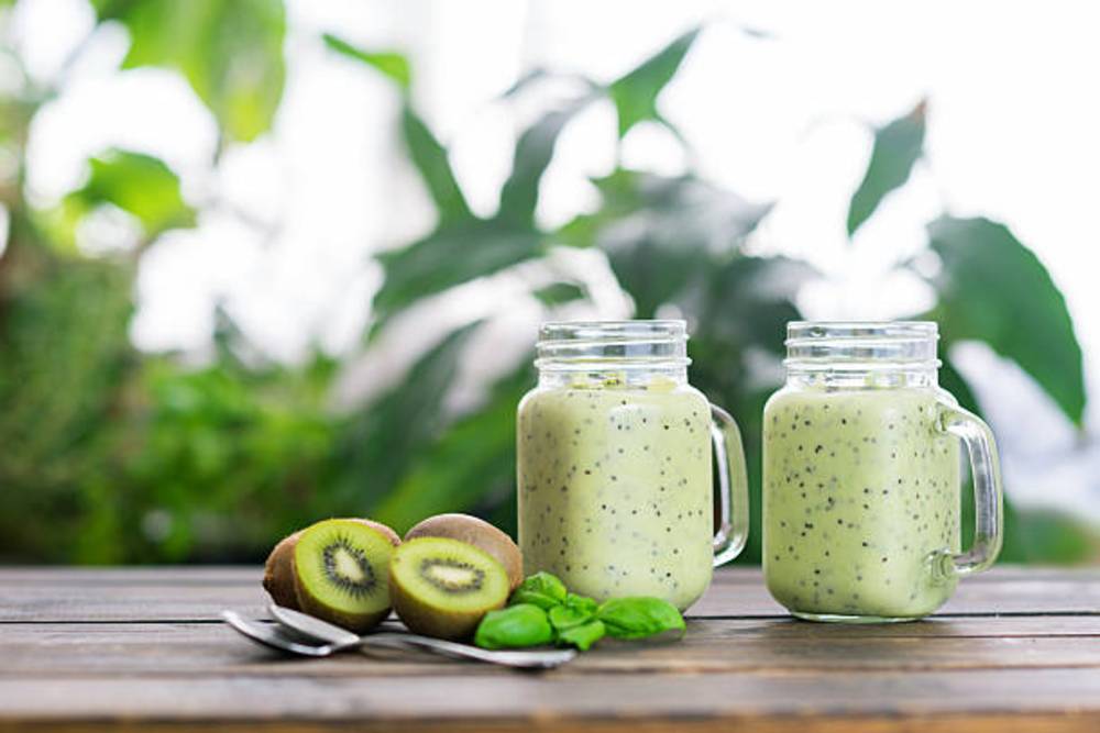 Thành phẩm món ăn dặm bơ, kiwi