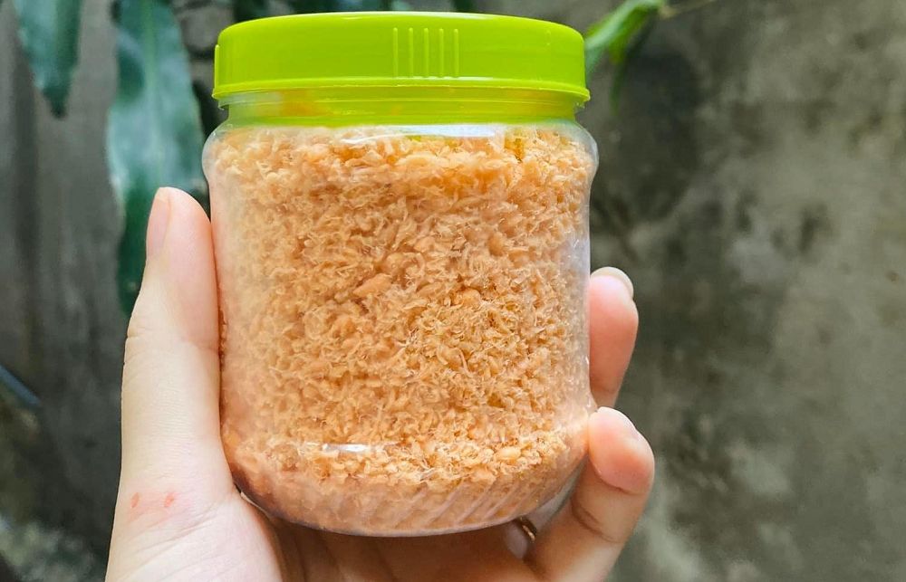 Thành phẩm ruốc cá hồi chế biến kiểu truyền thống