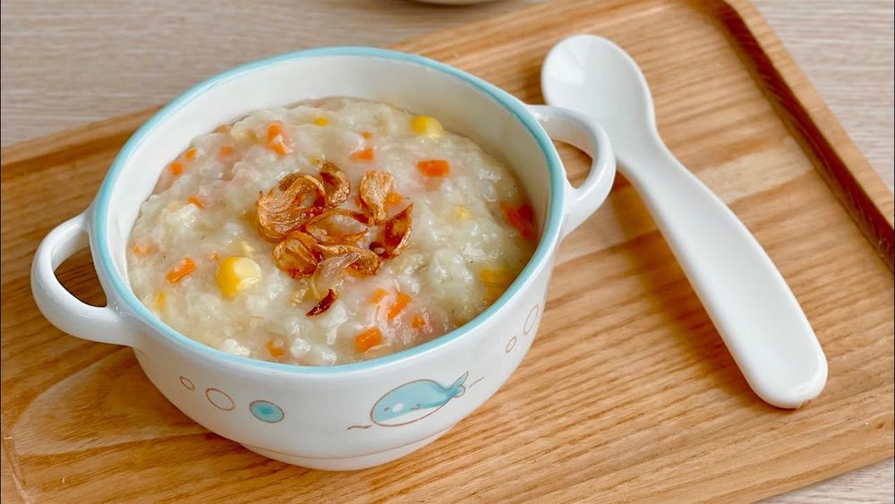 Cháo bào ngư cho bé kết hợp rau củ quả