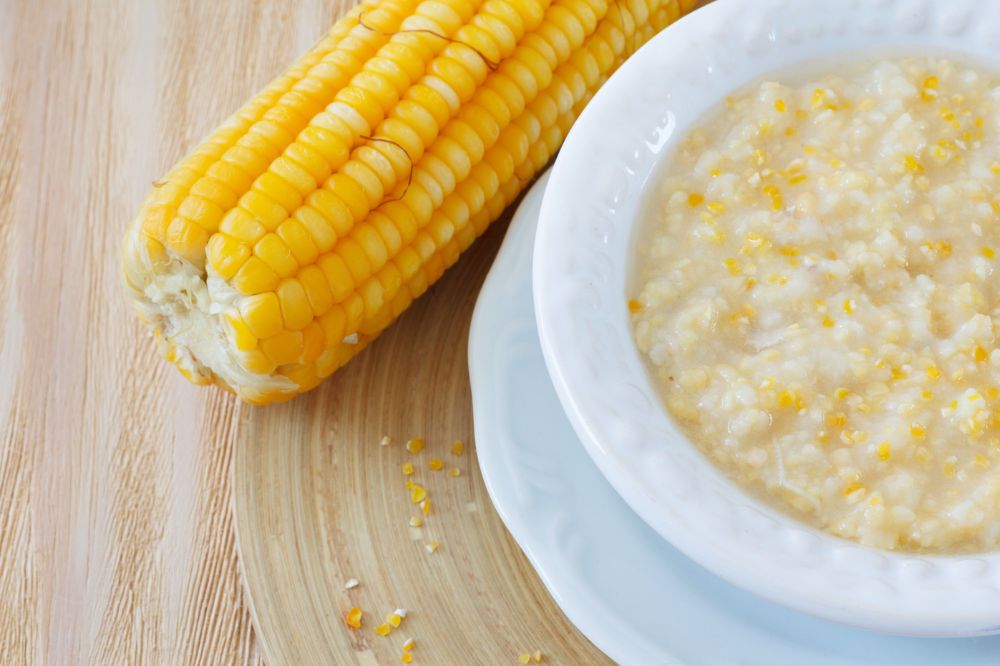 Cháo bắp nấu sữa mẹ béo ngậy