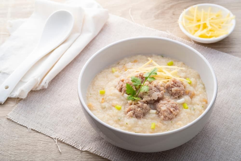 Cháo bắp thịt bò cho bé ăn dặm