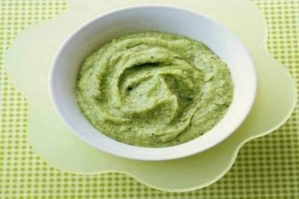 Cháo cá hồi cải bó xôi