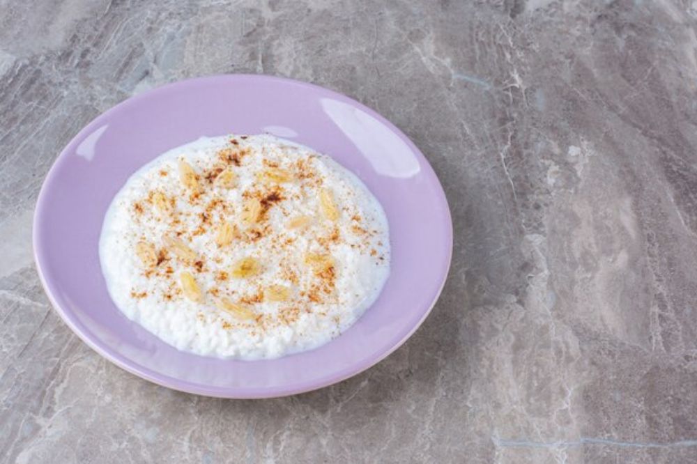 Cháo gà hạt sen cho bé ăn dặm