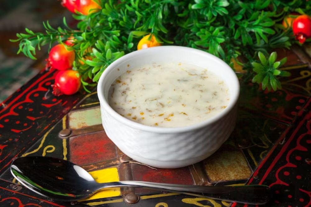 Cháo thịt bò phô mai cho bé ăn dặm