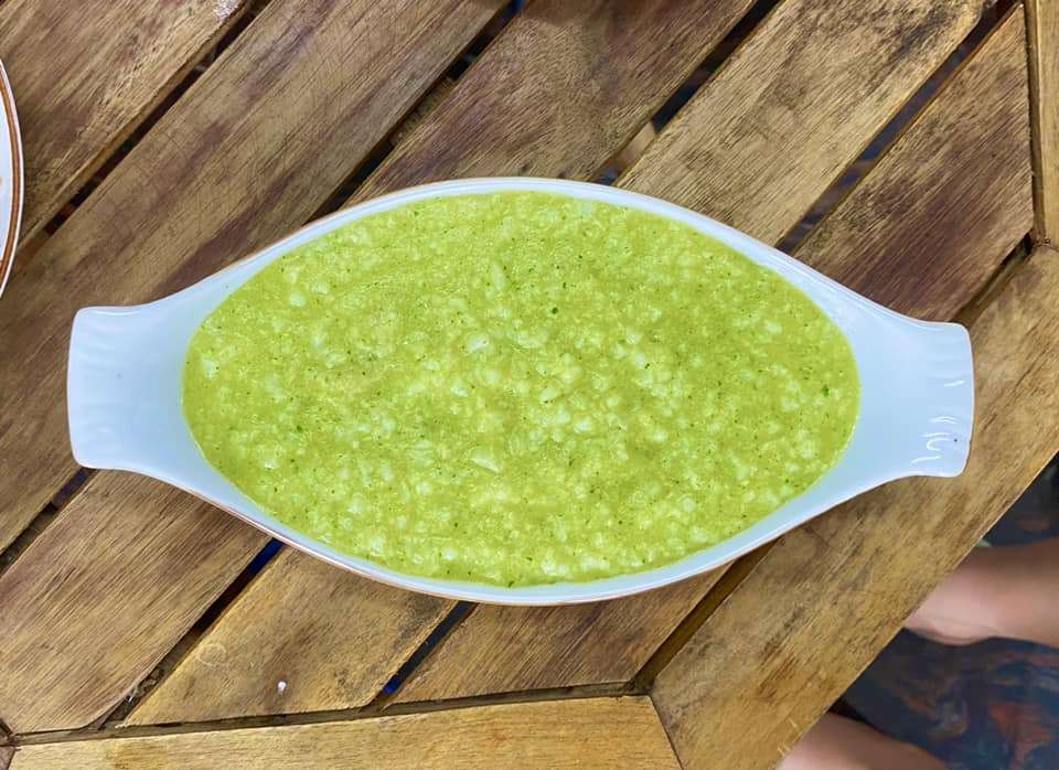 Nấu cháo cá hồi cho bé 7 tháng với đậu xanh