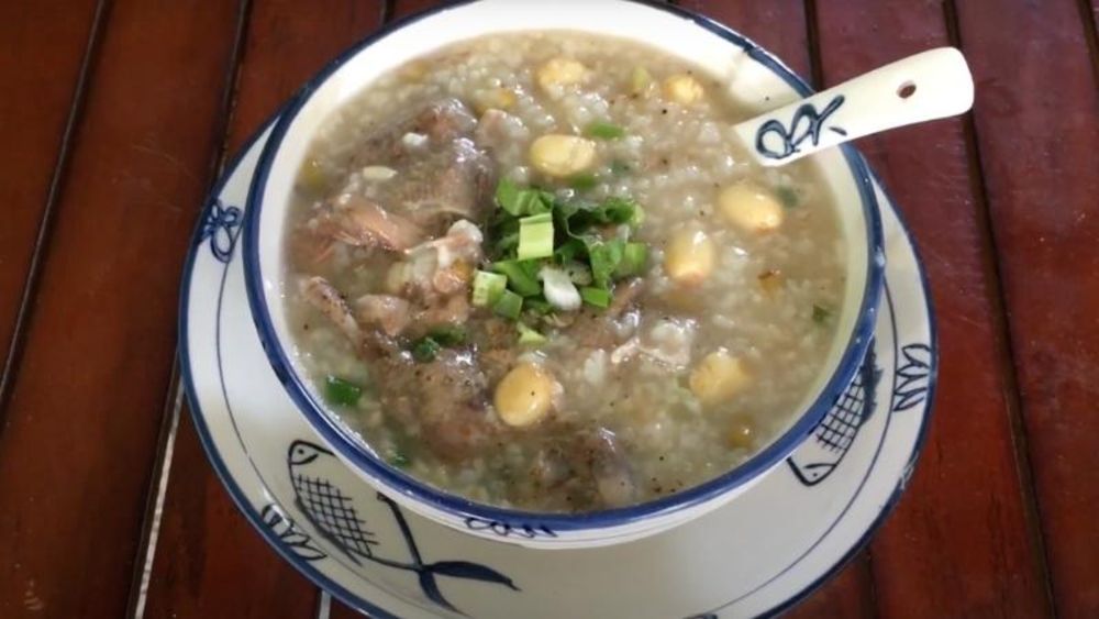 Tăng sức đề kháng cho bé với cháo bồ câu hạt sen