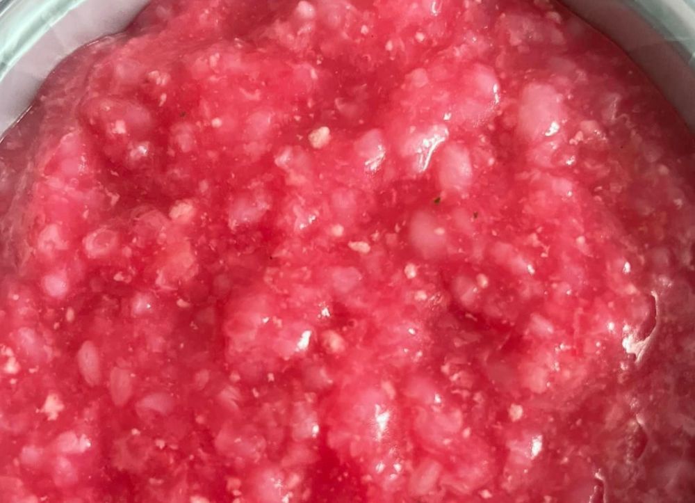 Thành phẩm cháo cá hồi, khoai môn, củ dền