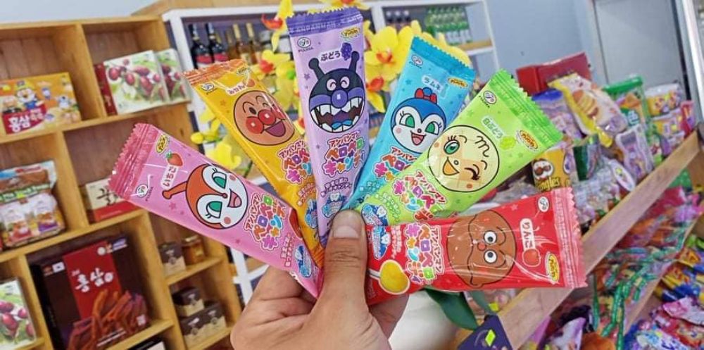Kẹo mút trái cây (như của thương hiệu Fujiya Nhật Bản)