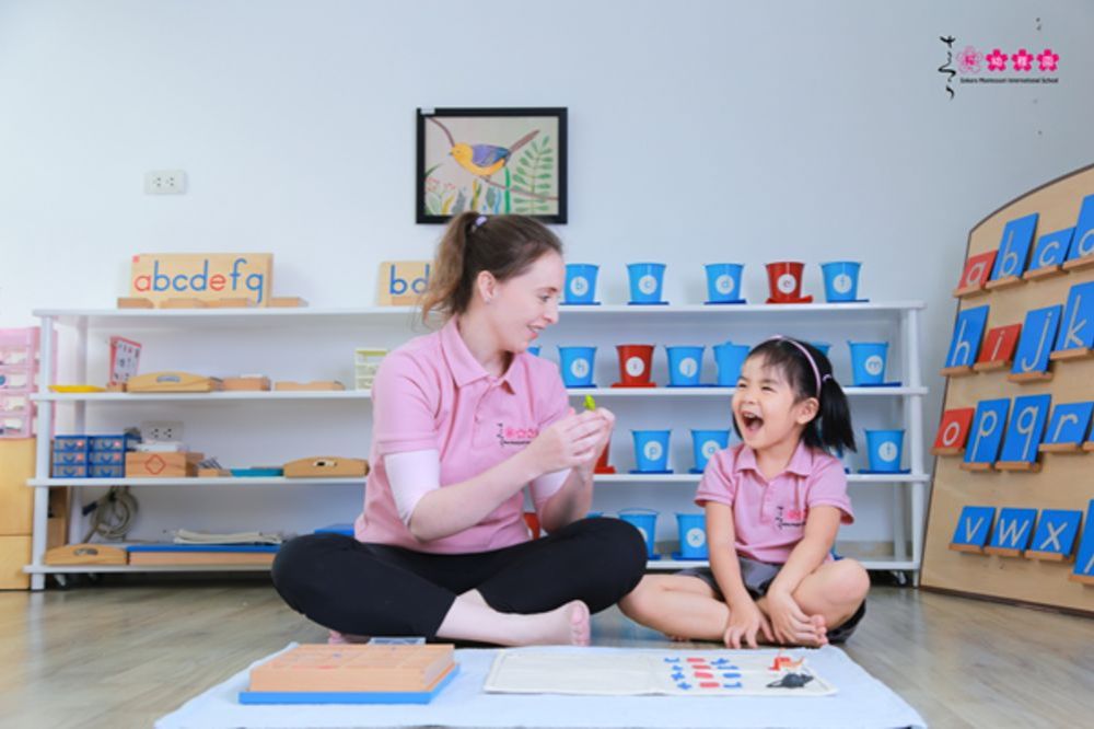 Lời khuyên thực tế giúp cha mẹ đồng hành cùng con qua các cột mốc tâm lý