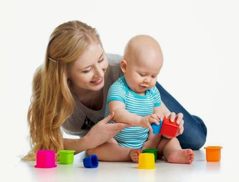 Thông qua trò chơi, trẻ học về logic, sự sáng tạo và cách thế giới vận hành