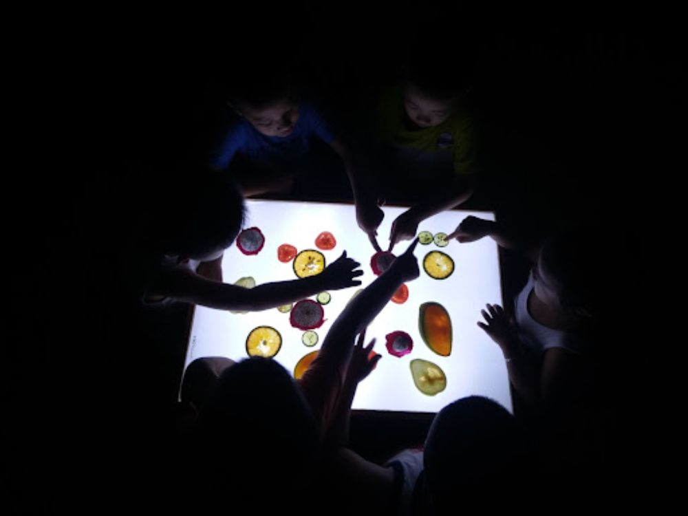 Trò chơi ánh sáng – Kích thích thị giác