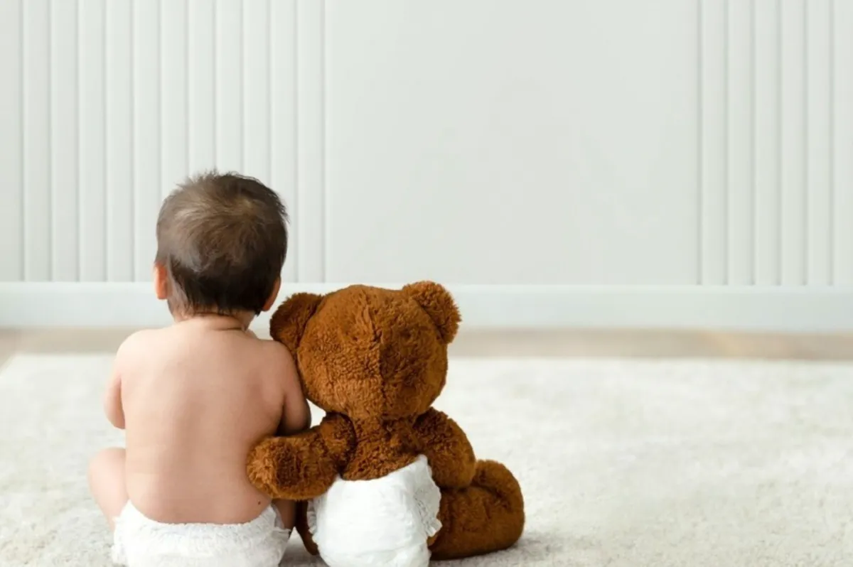 Không phải trẻ nào cũng phản ứng giống nhau khi được gọi tên (Ảnh: sưu tầm internet).