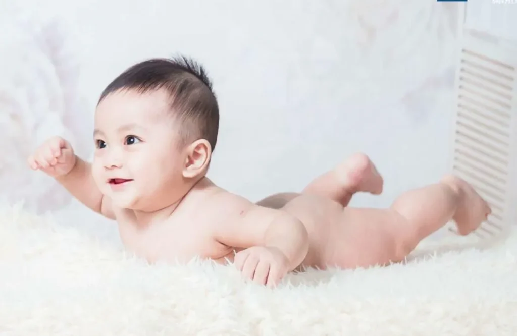 Vận động và tương tác là nền tảng phát triển trí não trong giai đoạn đầu đời (Ảnh: sưu tầm internet).