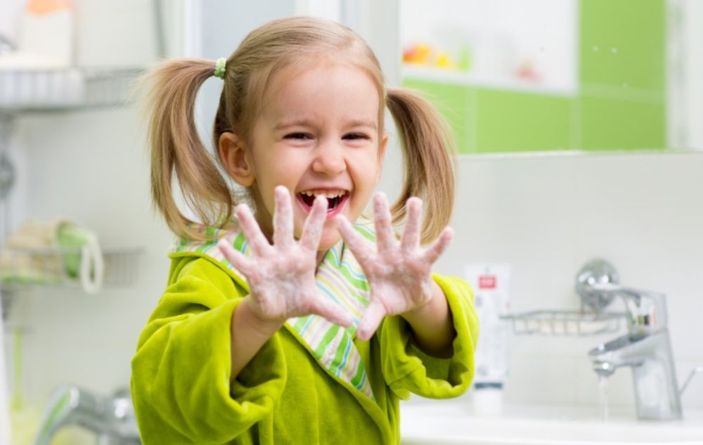 rửa tay 6 bước trước khi ăn