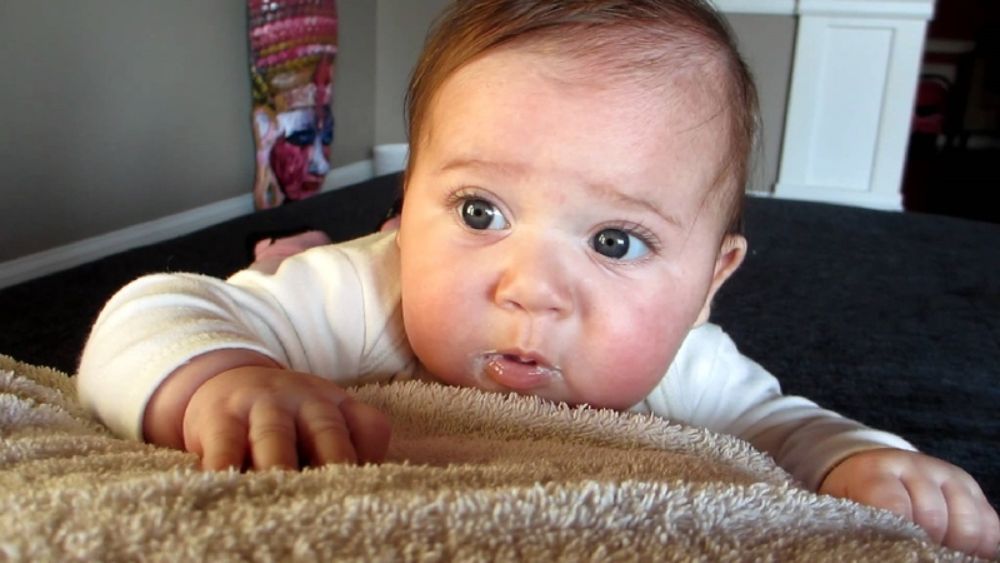 Ghi chép nhật ký phát triển giúp cha mẹ cung cấp thông tin chính xác cho bác sĩ