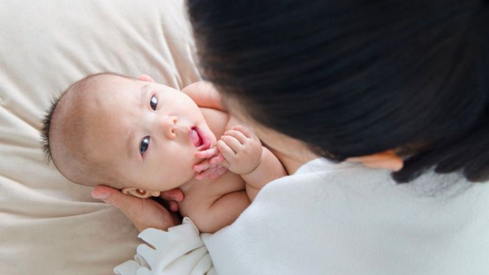 Đưa bé đi khám ngay nếu có các dấu hiệu bất thường để được chẩn đoán kịp thời (Ảnh: sưu tầm internet).