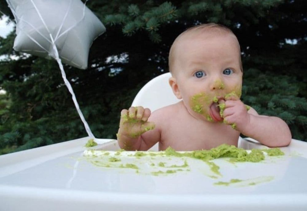 Bơ và chuối là hai loại "siêu thực phẩm" giúp bé tăng cân lành mạnh