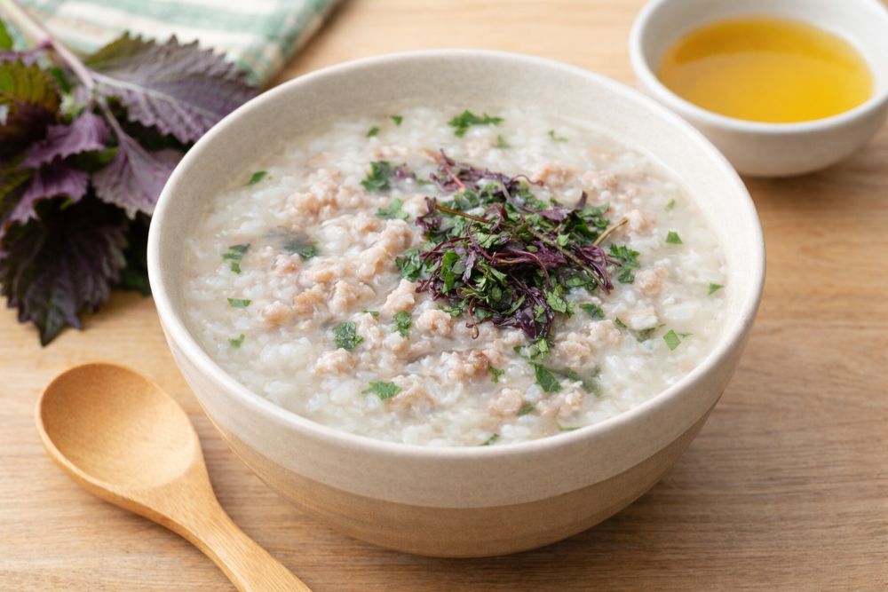 Cháo tía tô thịt nạc băm