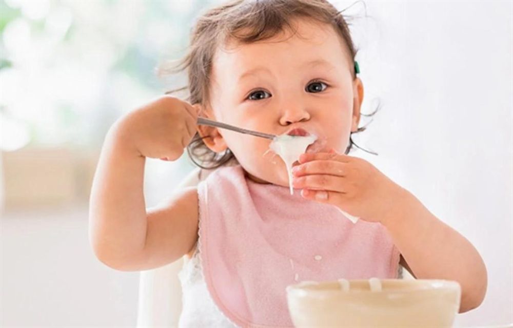 Bổ sung dầu ăn dặm và phô mai đúng cách giúp bé phát triển trí não và chiều cao vượt trội